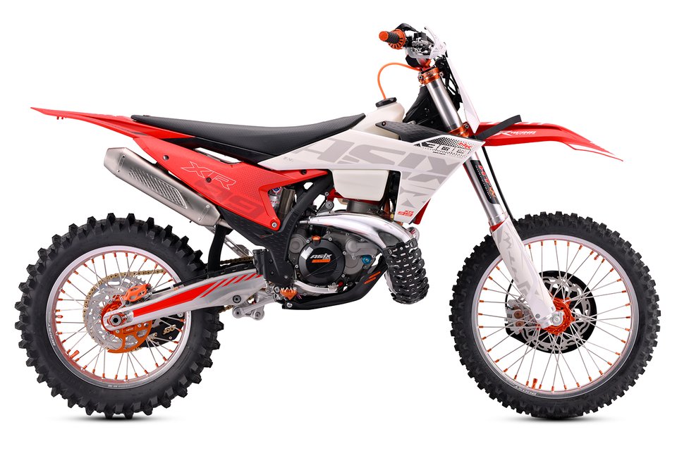ASIX XR99 300RS 2T – czerwony